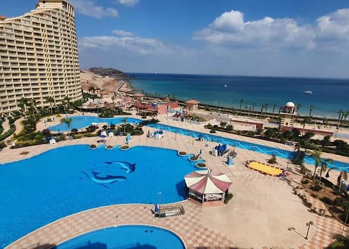 Porto Sokhna Pyramids Apartment *